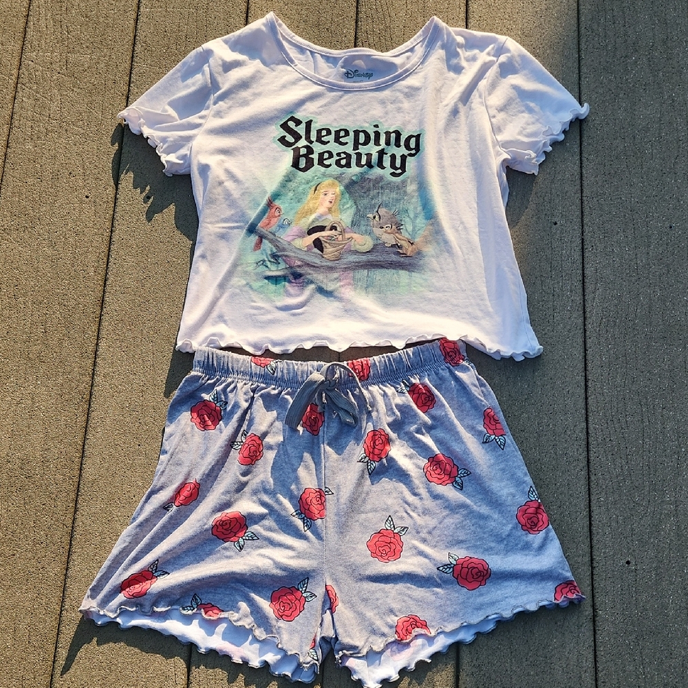 (XS) Disney Sleeping Beauty Pajama Set White and Gray Comfy Lounge Weekend Soft